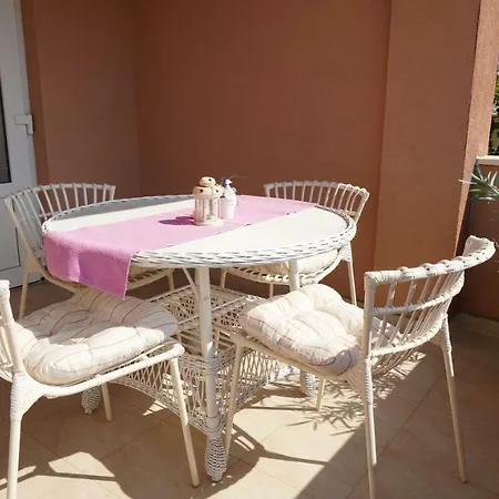 Ella Appartement *