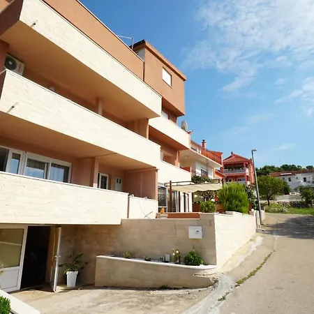 Appartement Ella Tisno